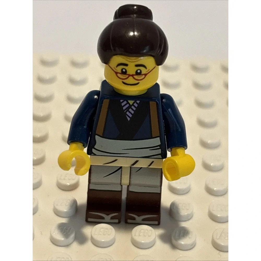 LEGO The NINJAGO Movie - Edna Walker Minifigure (njo0371) - Excellent Condition! - Picture 1 of 5